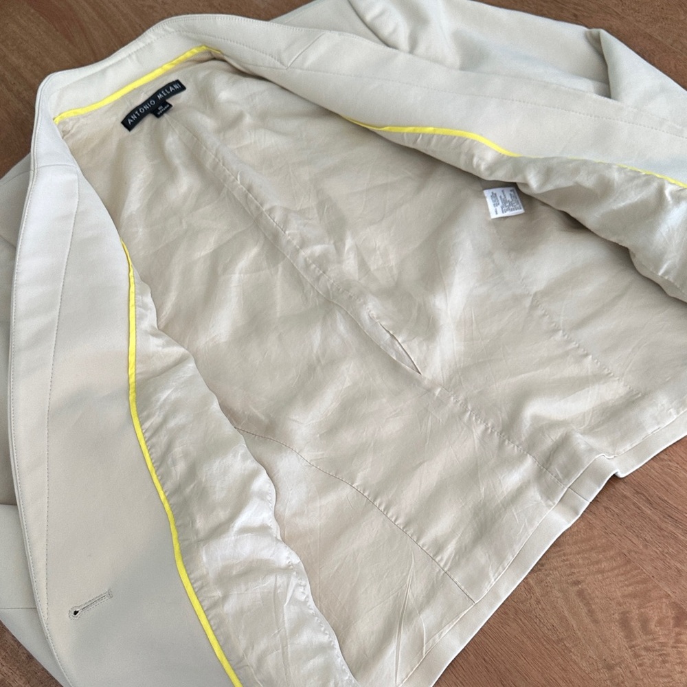Antonio Melani Cream Blazer Tailored Chic Size 10 - Picture 5 of 8